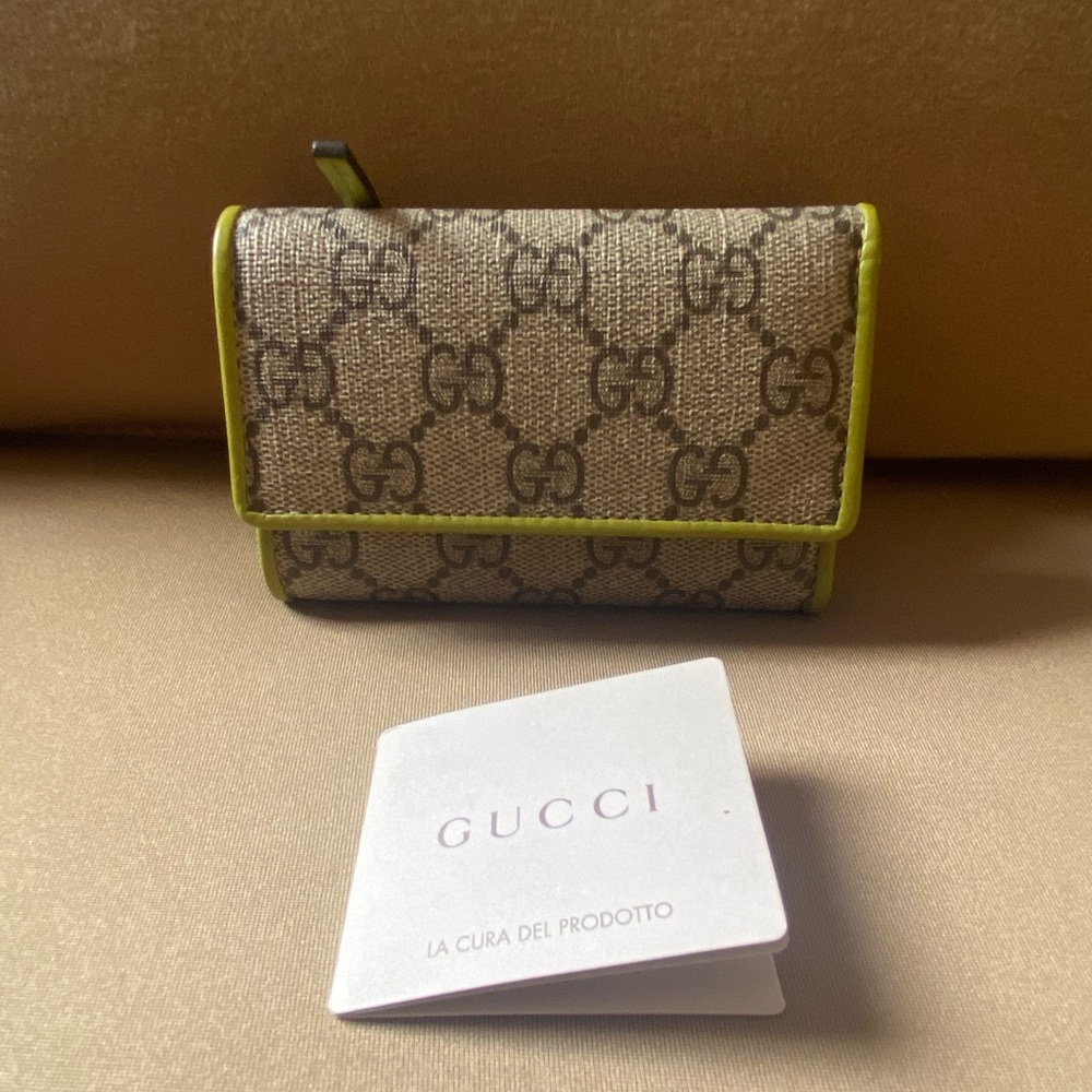 *SOLD* GUCCI CANVAS/LEATHER WALLET